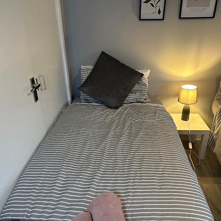 Wembley Serviced Apartment, 20Mins From Central London Kültér fotó