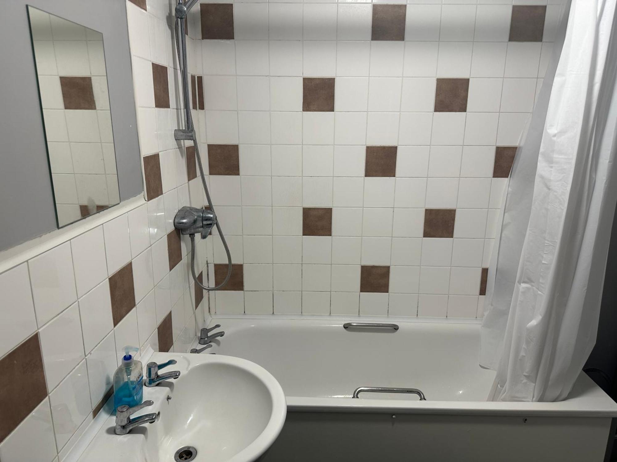 Wembley Serviced Apartment, 20Mins From Central London Kültér fotó